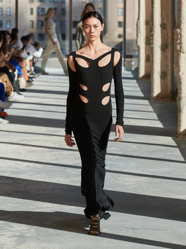 TRIPLE LOOP GOWN